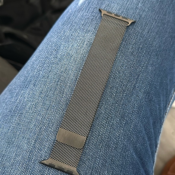 45mm Graphite Milanese Loop -used